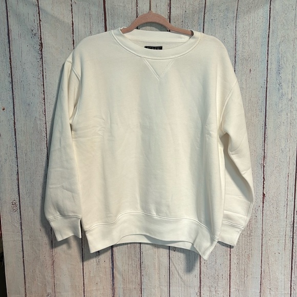 NWT J. Crew Heritage fleece oversized crewneck sweatshirt - Picture 2 of 8